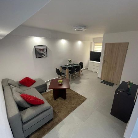 ルブリンApartament Medalionow Z Parkingiemアパートメント エクステリア 写真