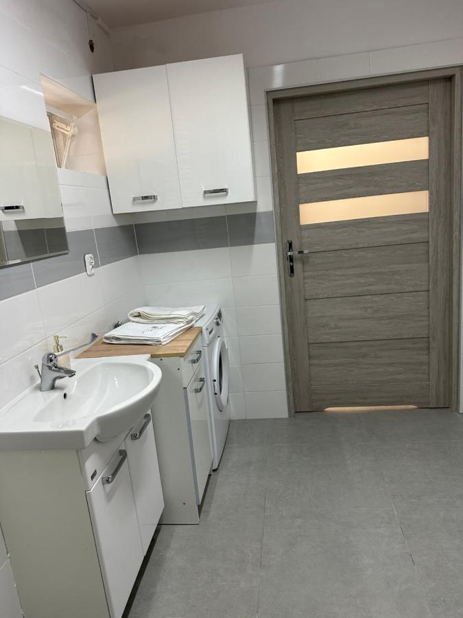 ルブリンApartament Medalionow Z Parkingiemアパートメント エクステリア 写真